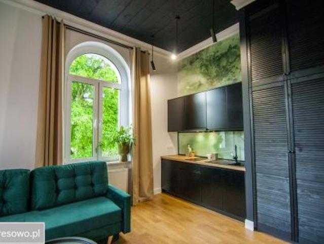 Bezpośrednio, Kołobrzeg, Centrum, ul. Pomorska, 40 m² Mieszkanie