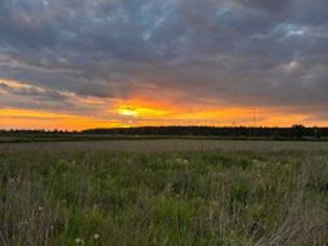 Bezpośrednio, Kobylniki, 658 m² Działka
