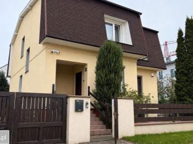 Bezpośrednio, Konin, ul. Feliksa Jacolika, 200 m² Dom
