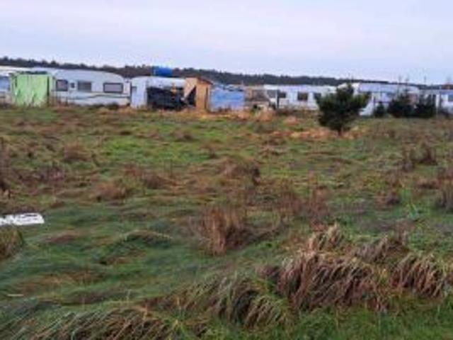 Bezpośrednio, Karwieńskie Błoto Drugie, 325 m² Działka