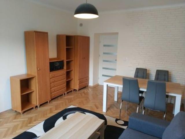 Bezpośrednio, Kielce, Szydłówek, ul. Wiśniowa, 50 m² Mieszkanie