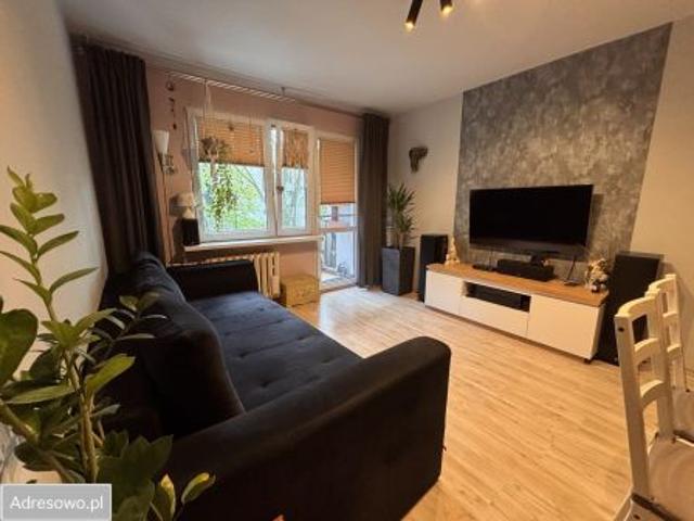 Bezpośrednio, Kraków, Czyżyny, os. Dywizjonu 303, 63 m² Mieszkanie
