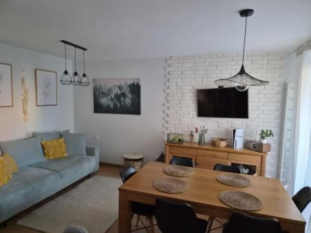 Bezpośrednio, Kwidzyn, ul. Władysława Broniewskiego, 71 m² Mieszkanie