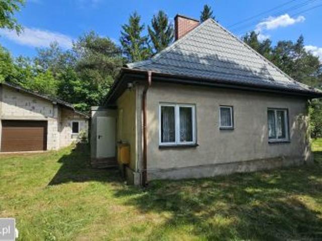 Bezpośrednio, Huta Żabiowolska, ul. Przy Trasie, 79 m² Dom