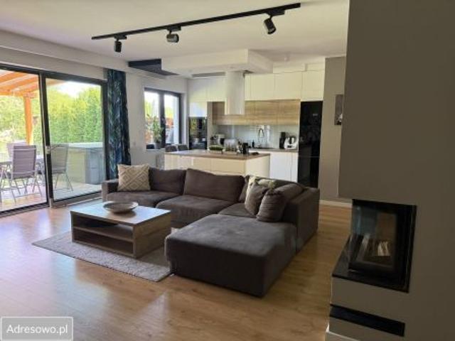 Bezpośrednio, Iwiny, ul. Chabrowa, 140 m² Dom
