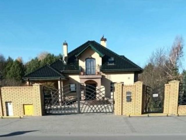 Bezpośrednio, Żółtańce Kolonia, ul. ks. Józefa Dąbrowskiego, 200 m² Dom