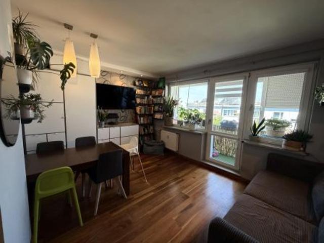 Bezpośrednio, Łódź, Bałuty, ul. Motylowa, 42 m² Mieszkanie