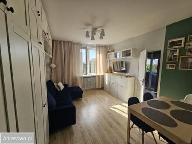 Bezpośrednio, Łódź, Bałuty, ul. Lutomierska, 39 m² Mieszkanie