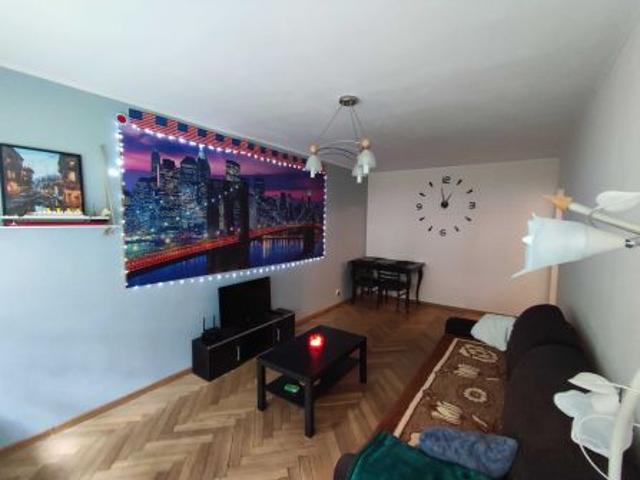 Bezpośrednio, Łódź, Bałuty, 57 m² Mieszkanie