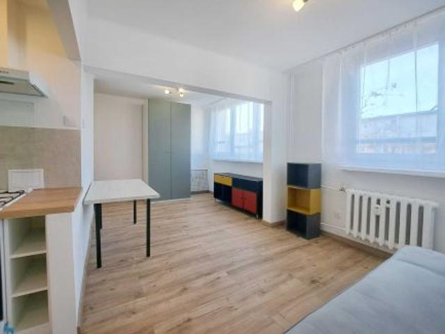 Bezpośrednio, Łódź, Polesie, ul. Krzemieniecka, 24 m² Mieszkanie