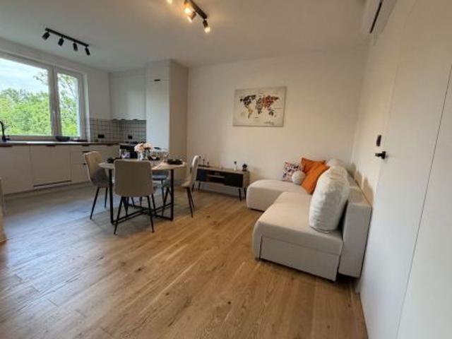 Bezpośrednio, Łódź, Polesie, ul. Srebrzyńska, 55 m² Mieszkanie