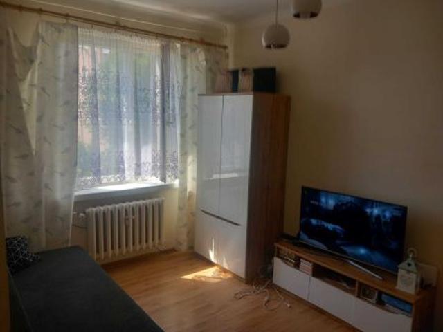 Bezpośrednio, Ostrowiec Świętokrzyski, Centrum, ul. Stodolna, 36 m² Mieszkanie