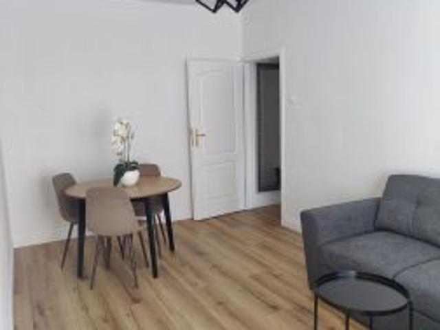 Bezpośrednio, Lewin Brzeski, 46 m² Mieszkanie