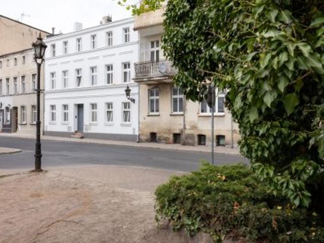 Bezpośrednio, Leszno, Centrum, pl. Jana Metziga, 20 m² Mieszkanie
