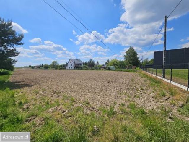 Bezpośrednio, Morawica, 4087 m² Działka