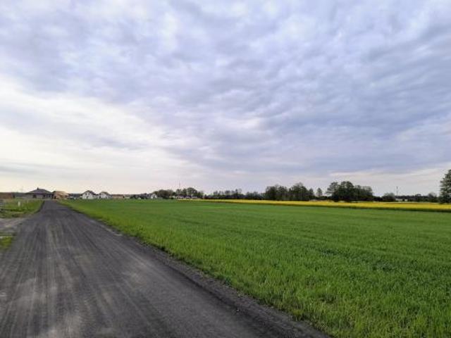 Bezpośrednio, Miąskowo, 810 m² Działka
