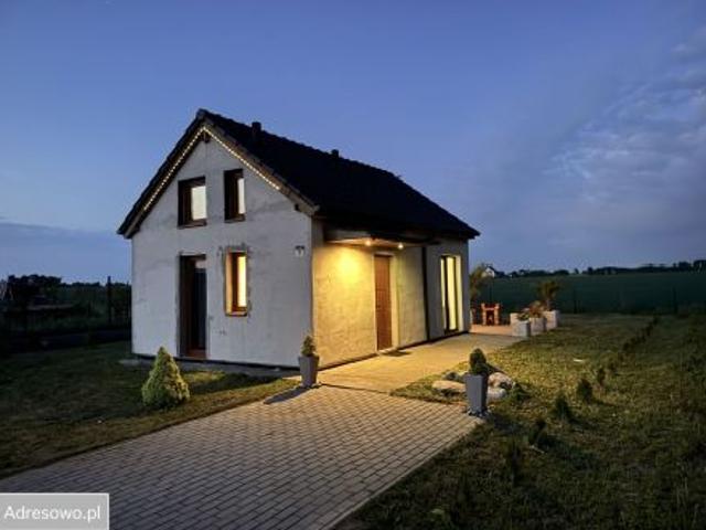 Bezpośrednio, Śmiechów, 45 m² Dom