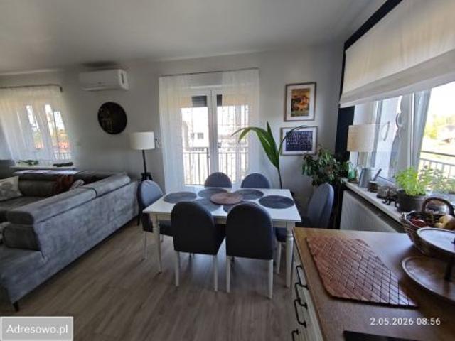 Bezpośrednio, Namysłów, ul. 1 Maja, 69 m² Mieszkanie