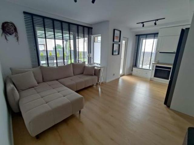 Bezpośrednio, Słupsk, ul. Łotewska, 41 m² Mieszkanie