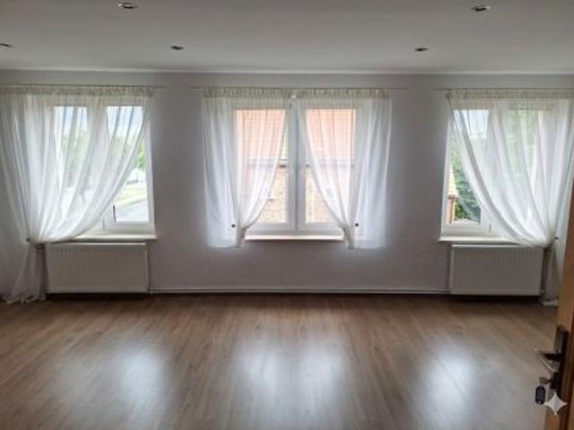 Bezpośrednio, Sławno, ul. Armii Krajowej, 75 m² Mieszkanie