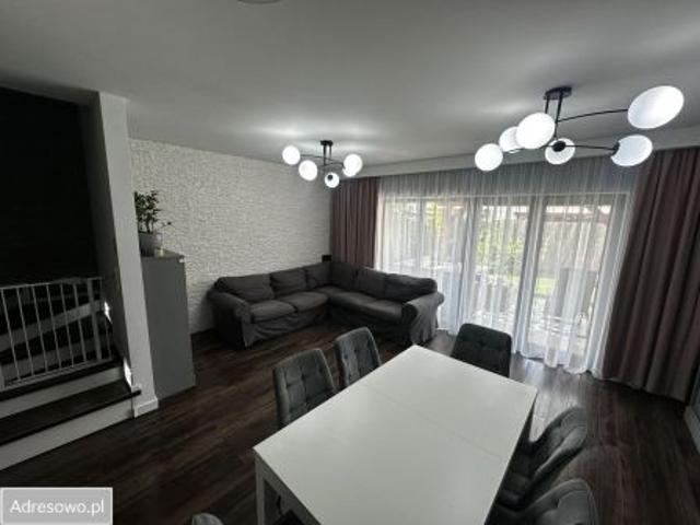 Bezpośrednio, Skarbimierz Osiedle, 102 m² Dom
