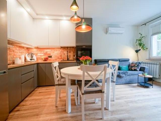 Bezpośrednio, Skawina, Stare Miasto, ul. 29 Listopada, 43 m² Mieszkanie
