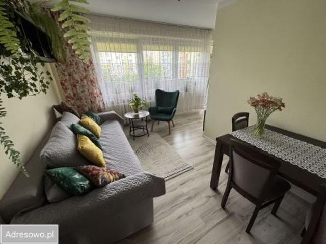 Bezpośrednio, Stalowa Wola, 49 m² Mieszkanie