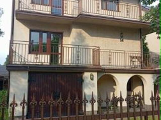 Bezpośrednio, Staszów, 200 m² Dom