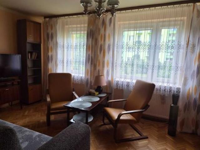 Bezpośrednio, Staszów, ul. gen. Mariana Langiewicza, 58 m² Mieszkanie