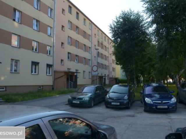 Bezpośrednio, Staszów, Pipała, ul. Hugo Kołłątaja, 48 m² Mieszkanie