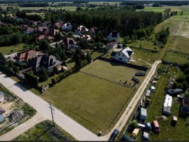 Bezpośrednio, Stare Kupiski, ul. Świerkowa, 1280 m² Działka