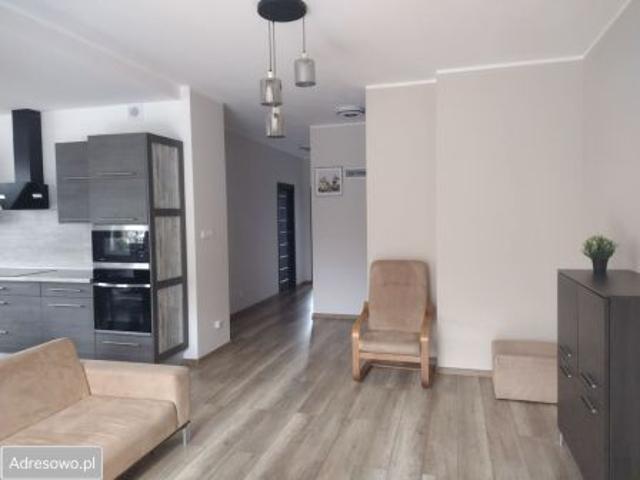 Bezpośrednio, Straszyn, 67 m² Mieszkanie