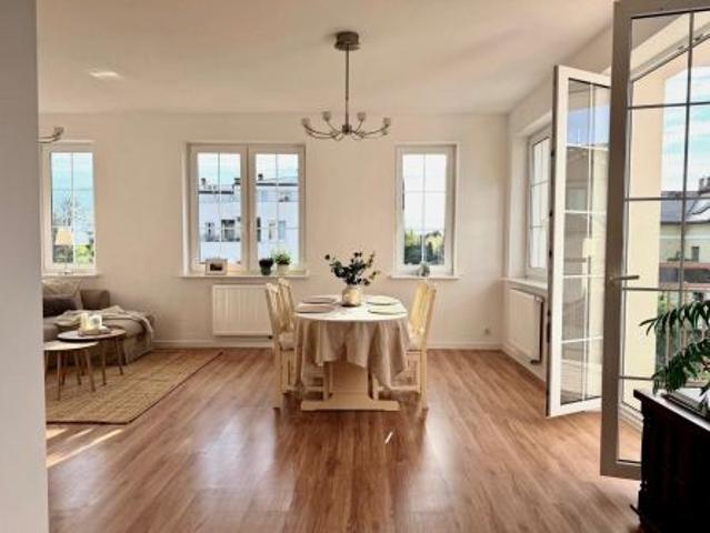 Bezpośrednio, Straszyn, ul. Saturna, 66 m² Mieszkanie