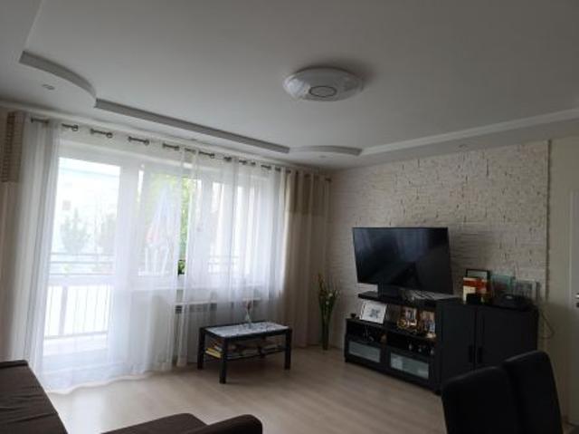 Bezpośrednio, Swarzędz, os. Dąbrowszczaków, 70 m² Mieszkanie