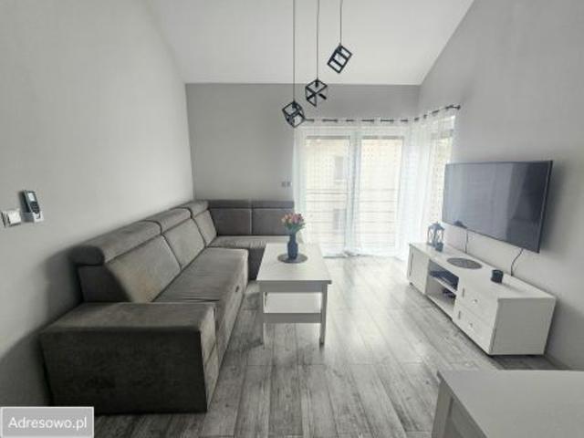 Bezpośrednio, Szamotuły, 83 m² Mieszkanie