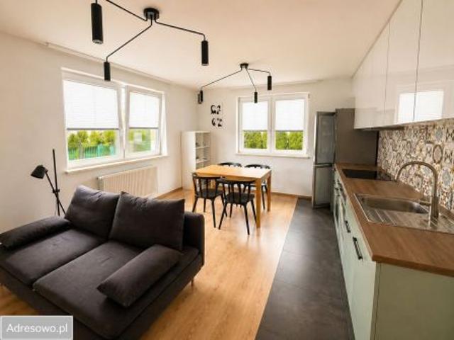 Bezpośrednio, Płock, Stare Miasto, ul. 11 Listopada, 41 m² Mieszkanie