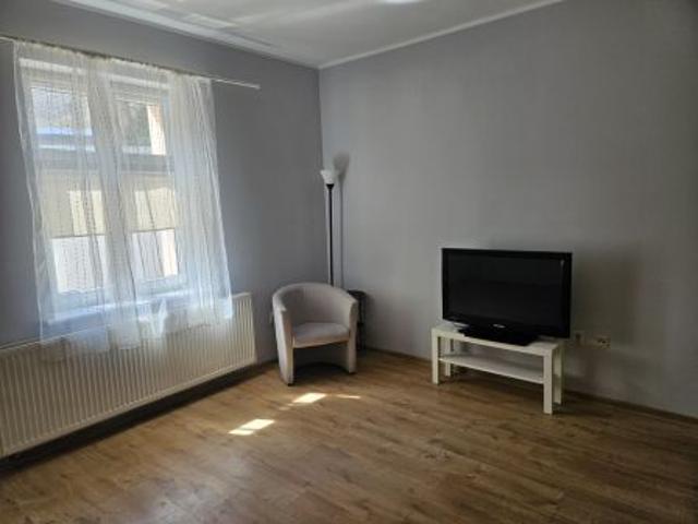 Bezpośrednio, Poznań, Główna, ul. Główna, 34 m² Mieszkanie