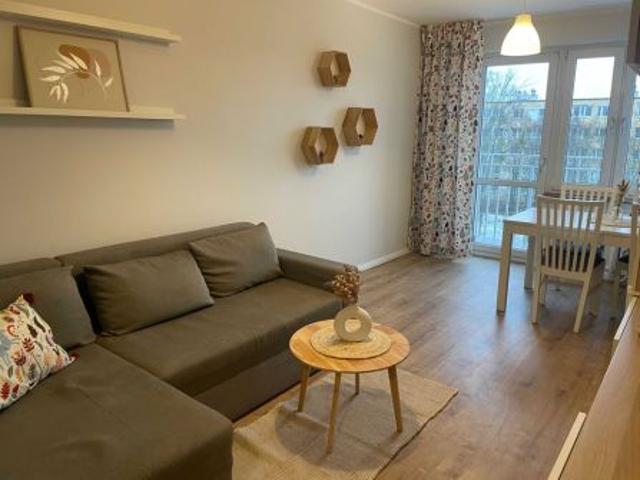 Bezpośrednio, Poznań, Winogrady, os. Zwycięstwa, 47 m² Mieszkanie
