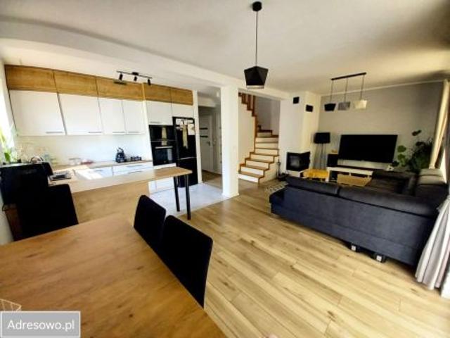 Bezpośrednio, Pólko, 101 m² Dom