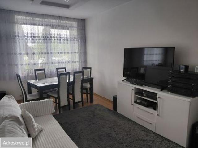 Bezpośrednio, Pabianice, 72 m² Mieszkanie