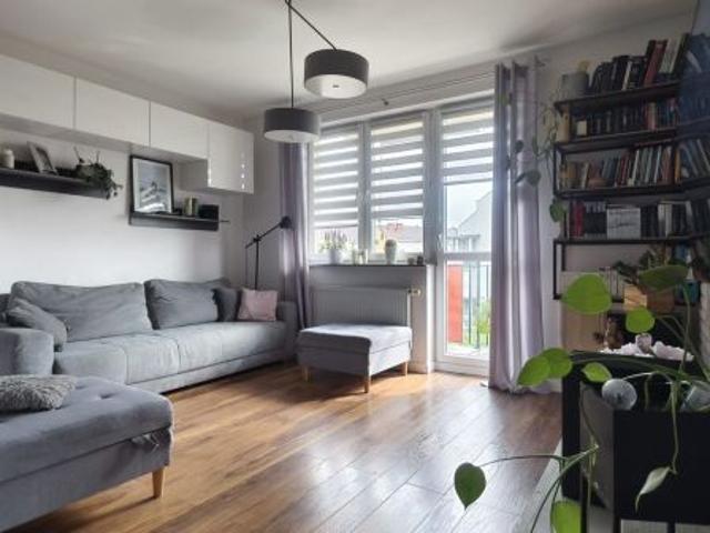 Bezpośrednio, Parczew, ul. Harcerska, 63 m² Mieszkanie