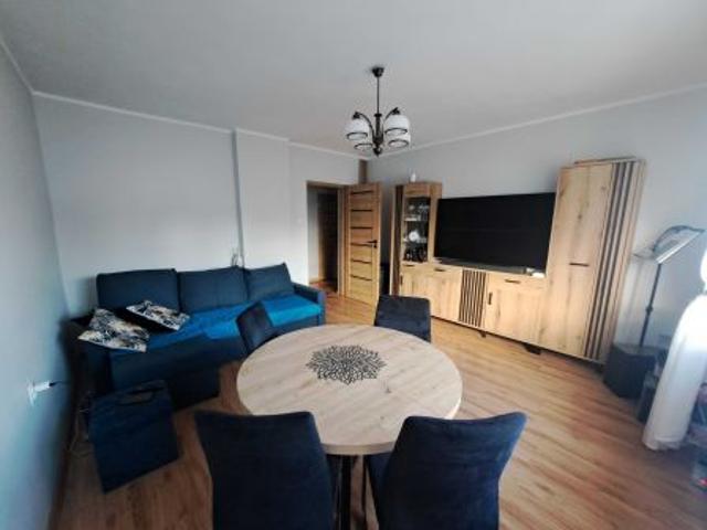 Bezpośrednio, Piwnice, 52 m² Mieszkanie