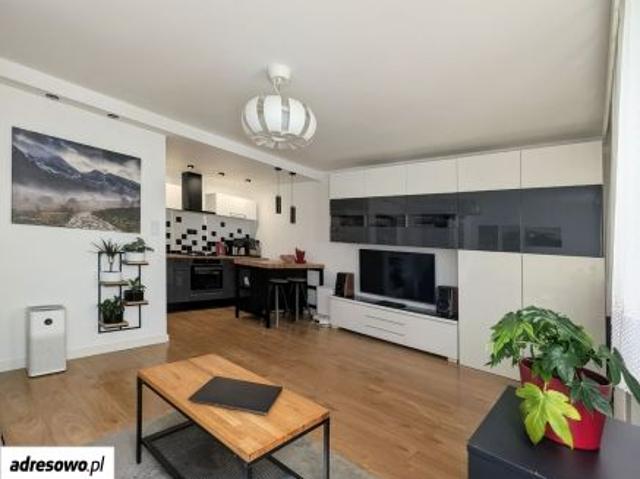 Bezpośrednio, Piaseczno, ul. Powstańców Warszawy, 46 m² Mieszkanie