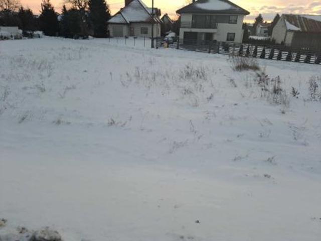 Bezpośrednio, Piaski, ul. Partyzantów, 750 m² Działka