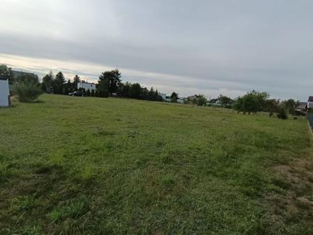 Bezpośrednio, Piece, 1900 m² Działka