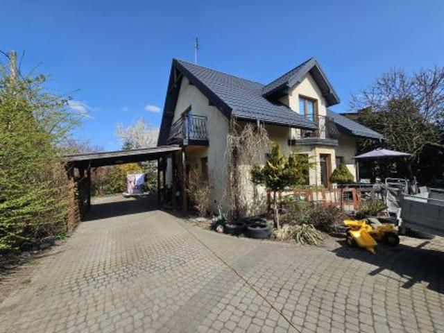 Bezpośrednio, Pilawa, ul. Aleja Wyzwolenia, 123 m² Dom
