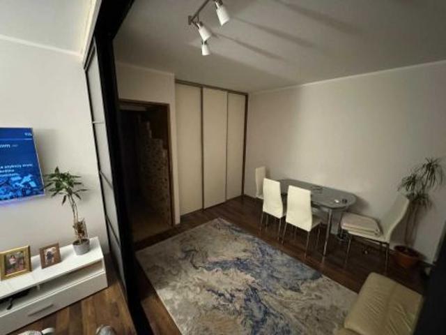 Bezpośrednio, Pruszków, os. Stanisława Staszica, 48 m² Mieszkanie