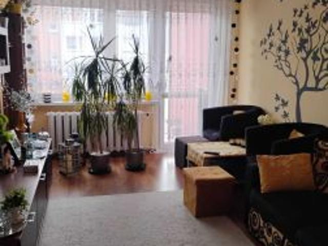 Bezpośrednio, Praszka, ul. Listopadowa, 40 m² Mieszkanie