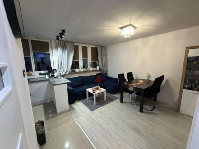 Bezpośrednio, Pyrzyce, 45 m² Mieszkanie