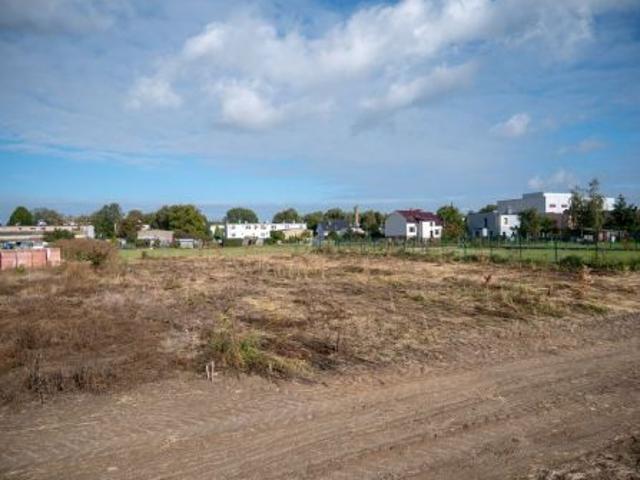 Bezpośrednio, Racot, ul. Śliwkowa, 1101 m² Działka